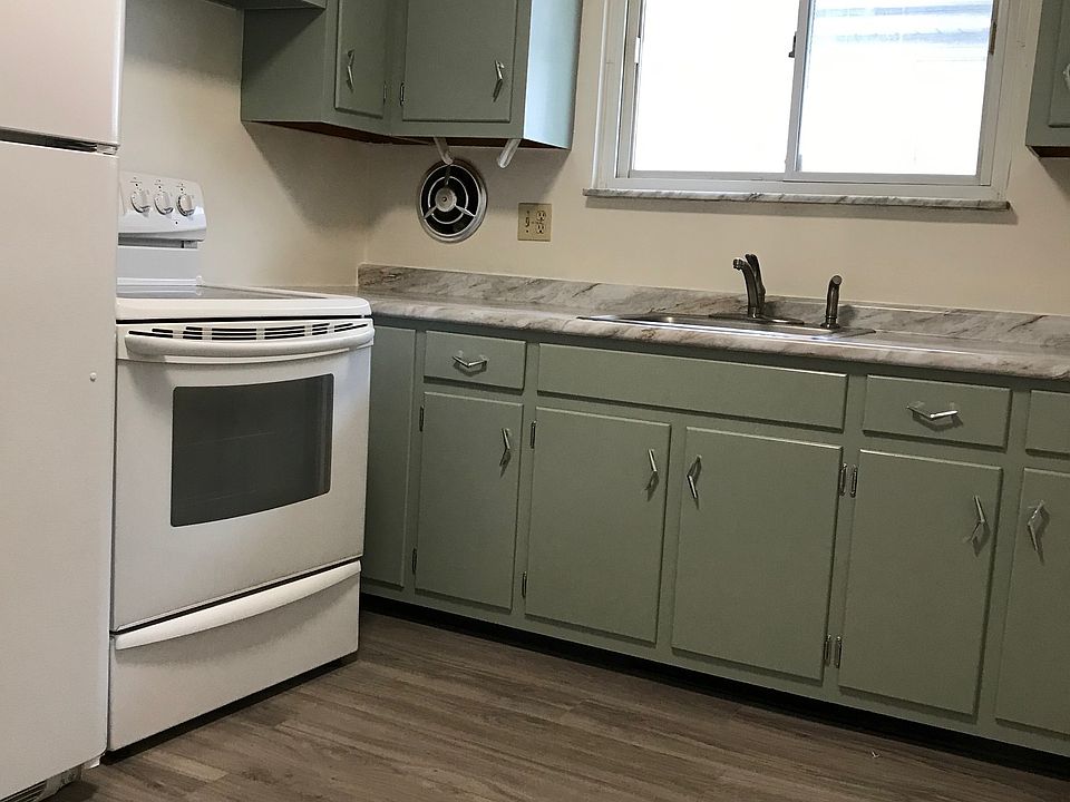1st image of 524 Chestnut St #2