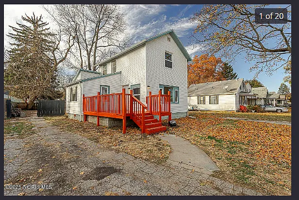3233 Saint Bernard Dr — Photo 1