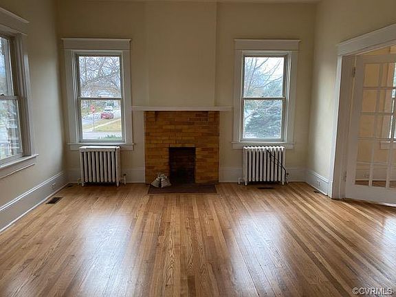 5th image of 306 Suffolk Ave