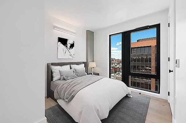 1st image of 60 W 125th St #700