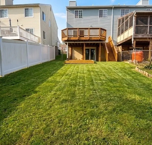 687 Genessee St — Photo 26