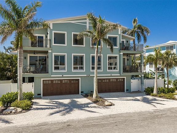 4th image of 109 6TH STREET N #A & B