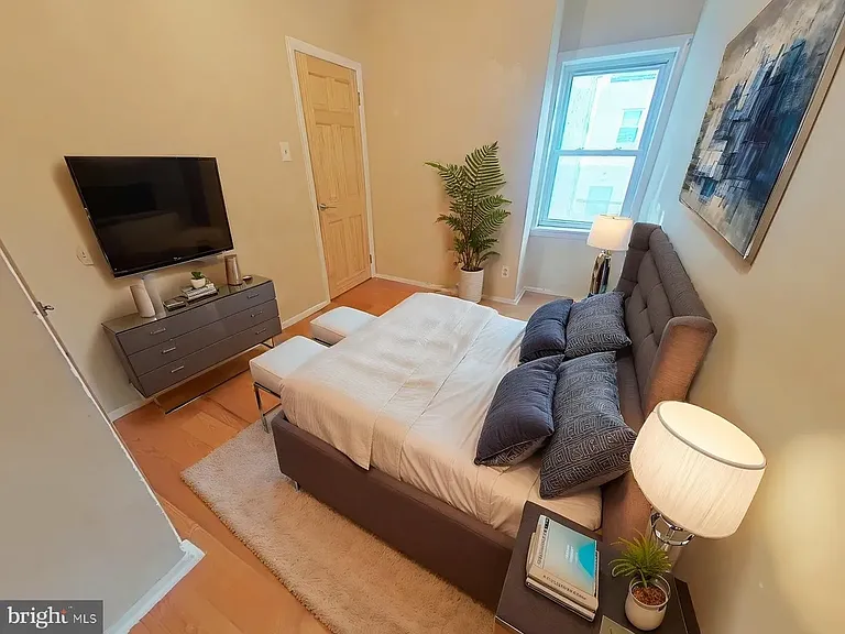 3813 Reno St — Photo 6