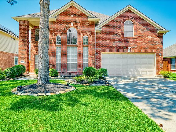 2nd image of 12822 Fieldcliff Ct
