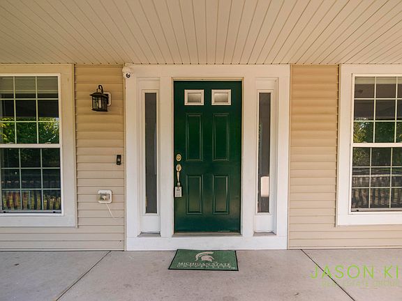 3rd image of 13370 Patchin Dr