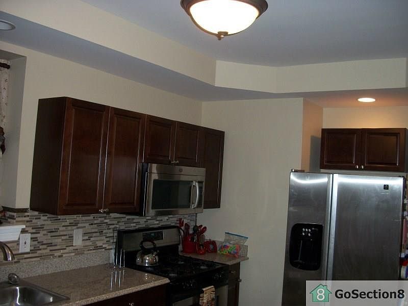 1st image of 3014 Windsor Ave