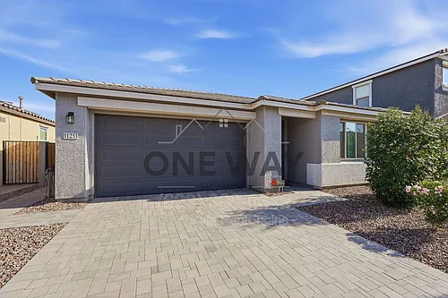 11253 E Ulysses Ave Photo 1