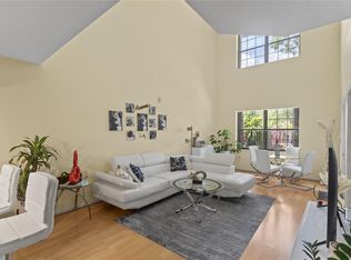 385 City View Dr #3, Fort Lauderdale, FL 33311