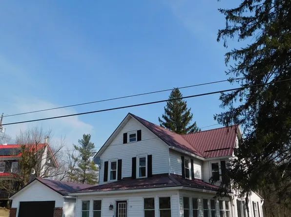 119 North St, Millheim, PA 16854