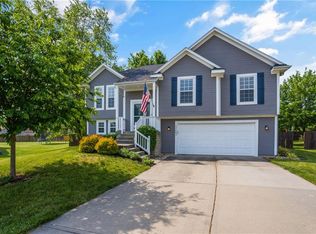 22683 Washington Ave, Spring Hill, KS 66083