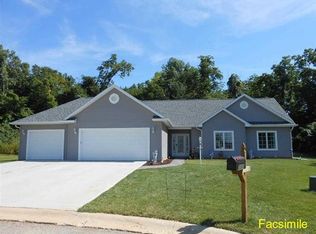 4034 W Geranium Ln, Bloomington, IN 47404