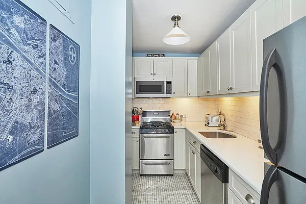 Sold by Brown Harris Stevens | media 15