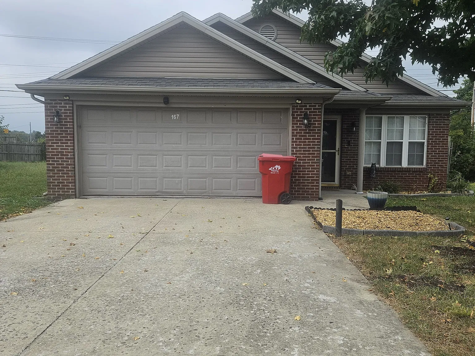 3 bed, 1311 sqft, $1,600 — Photo 1