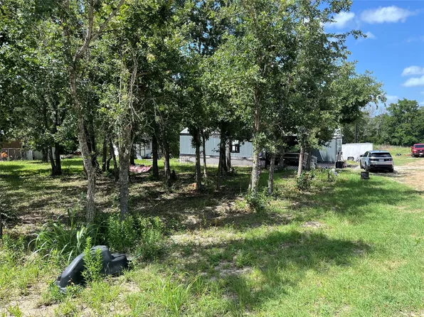 108 Live Oak Path, Somerville, TX 77879