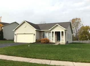 1437 Bluestem Ln, Minooka, IL 60447