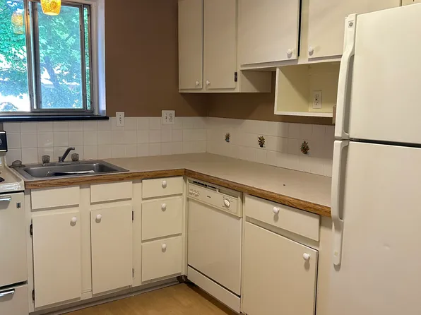 2454 East Ave APT F, Rochester, NY 14610