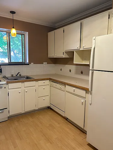 2454 East Ave #F Photo 1 2454 East Ave #F Photo 1