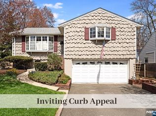 63 Moore Ave, Waldwick, NJ 07463