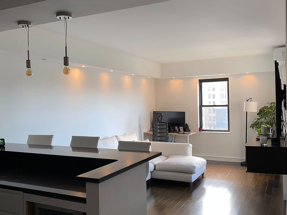 1st image of 180 W Houston St #9-C