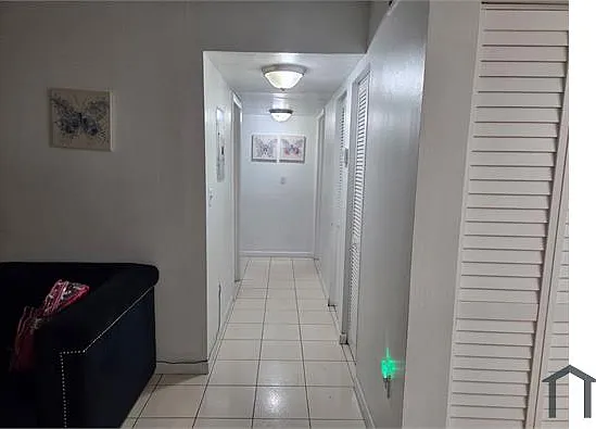 2 bed, 978 sqft, $2,350 — Photo 3