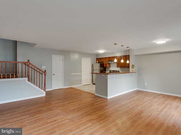 3rd image of 3885 El Camino Pl