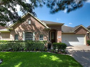 16519 Falcons Cove Dr, Houston, TX 77095