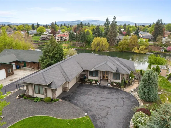 8020 E Maringo Dr, Spokane, WA 99212