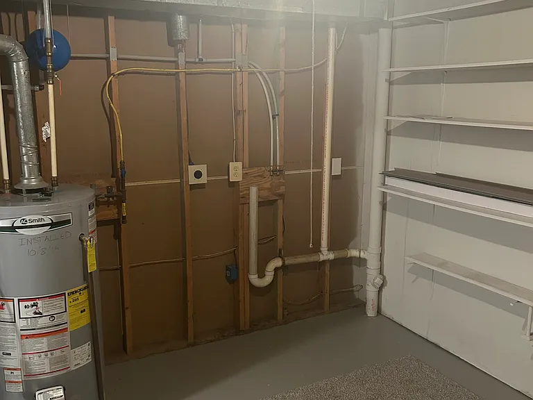 501 Georgetowne Ct — Photo 19