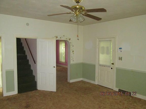 2nd image of 5740 Fremont Pike