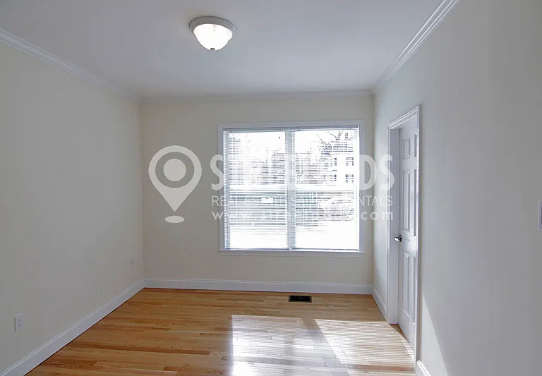 15 Langdon St — Photo 17