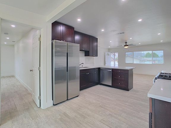 3rd image of 1361 Naranca Ave