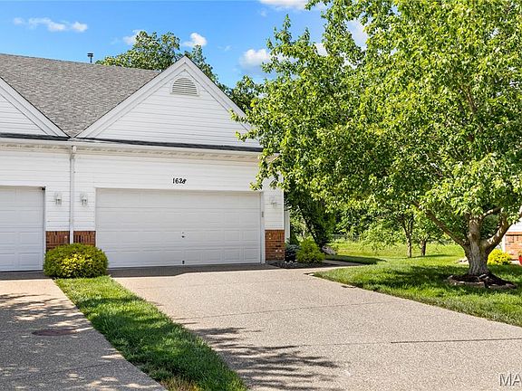 2nd image of 1628 Thurston Ct