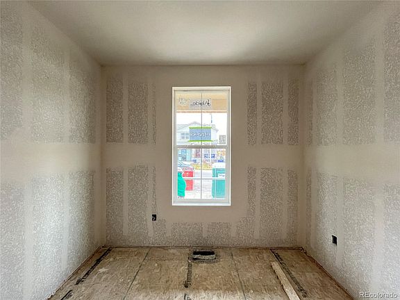 2nd image of 46548 Orchard Drive