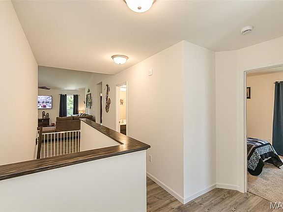 4th image of 5906 Creek Side Pl
