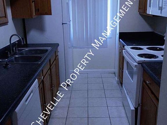 4th image of 1208 Bush River Rd APT H12