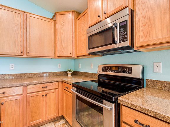 5th image of 38660 N Alamo Ct