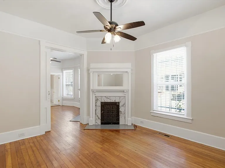 2301 Abercorn St #A — Photo 24