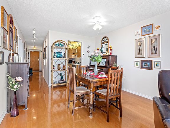 4th image of 11881 88th Ave #1403
