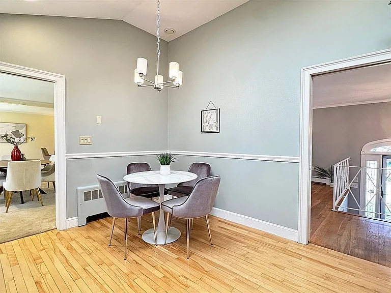 43 Sherburn Cir — Photo 23