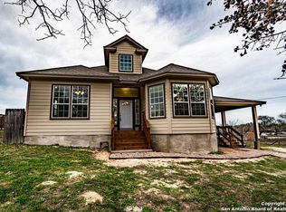 23214 Flat River Dr, Elmendorf, TX 78112
