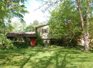 55 Poor Farm Rd, Murray, KY 42071