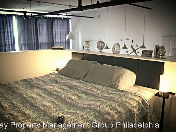 5th image of 314 N 12th St APT 1003
