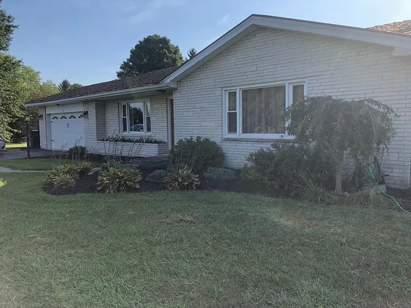 124 Pin Oak Ln, Shippensburg, PA 17257