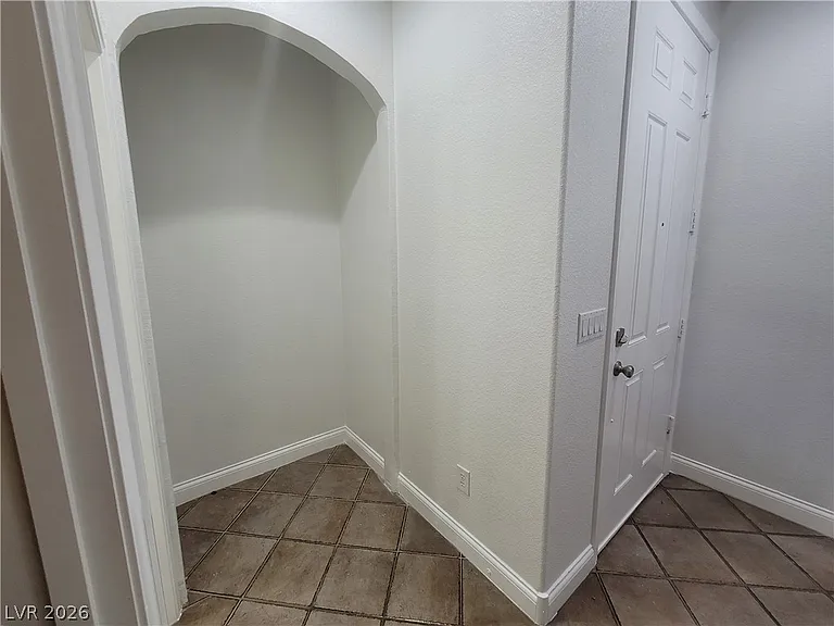6140 Pine Villa Ave #103 — Photo 7