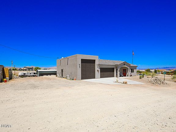 4th image of 7703 N Sierra Vista Dr