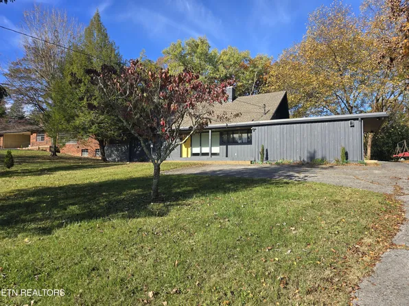 745 Morningside Dr, Sevierville, TN 37862