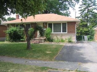 71 Cedar St #Basement, Guelph, ON N1G 1C4