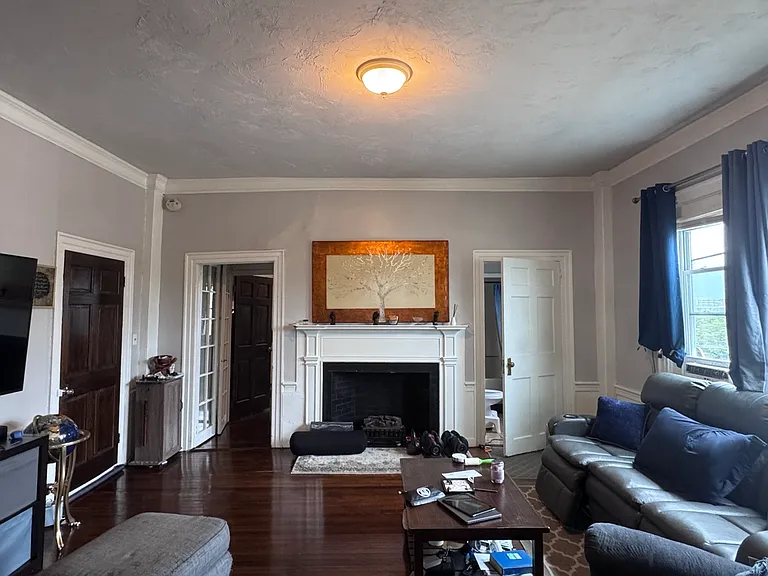 60 Summit St #2 — Photo 1