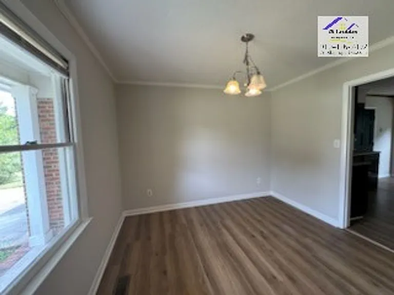 6263 Lake Trail Dr — Photo 3