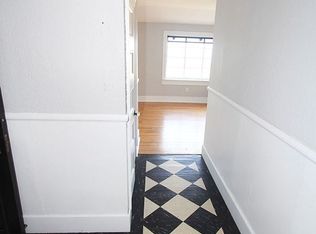 1745 12th Ave S APT 4, Seattle, WA 98144